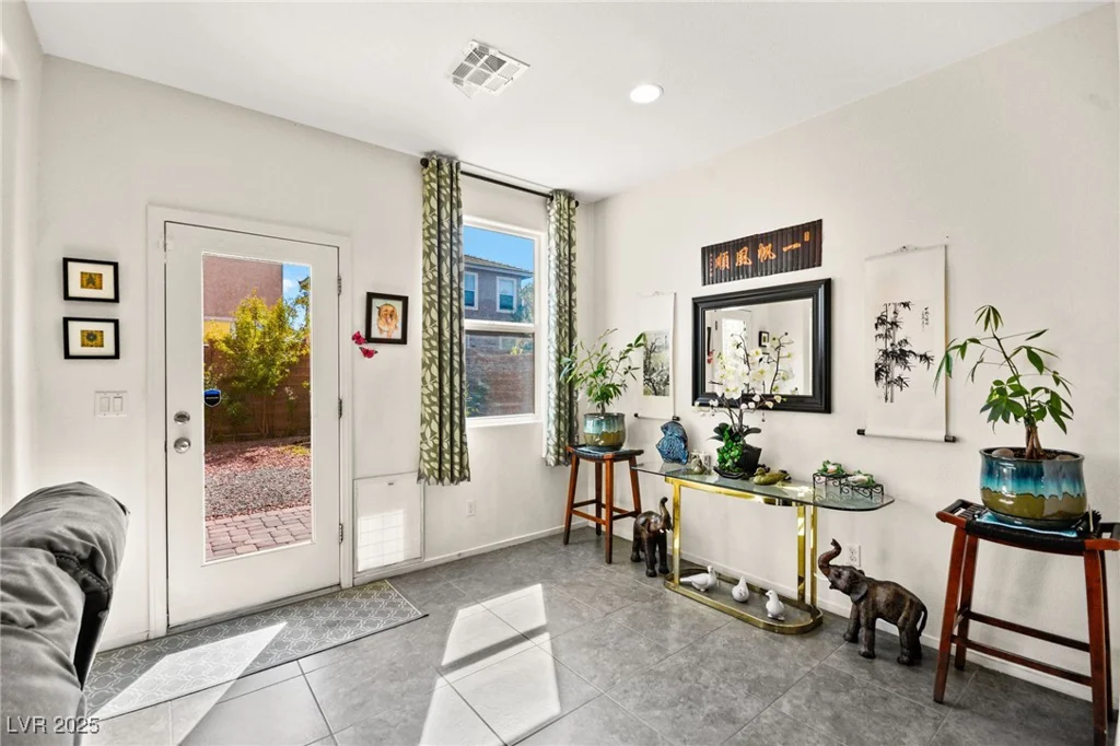 7529 Earnshaw Avenue, Las Vegas, NV 89179