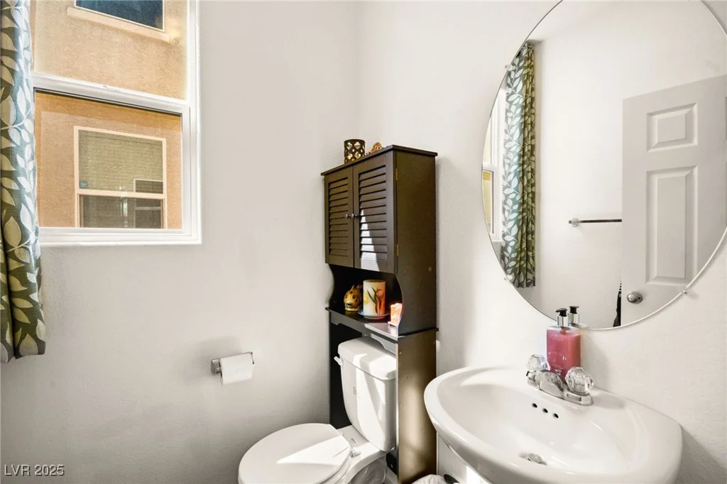 7529 Earnshaw Avenue, Las Vegas, NV 89179