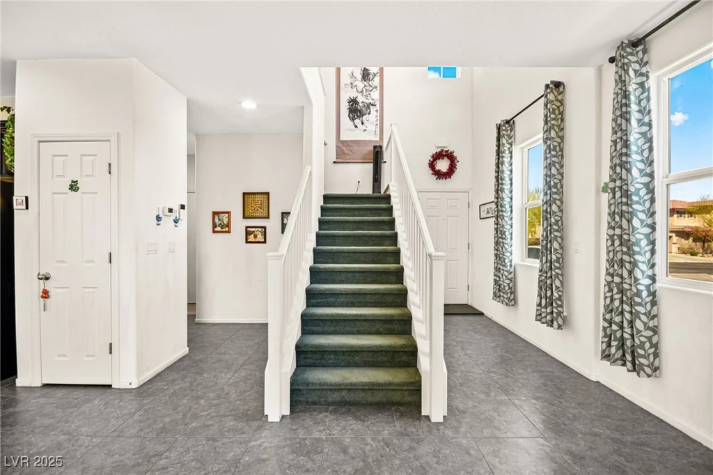 7529 Earnshaw Avenue, Las Vegas, NV 89179