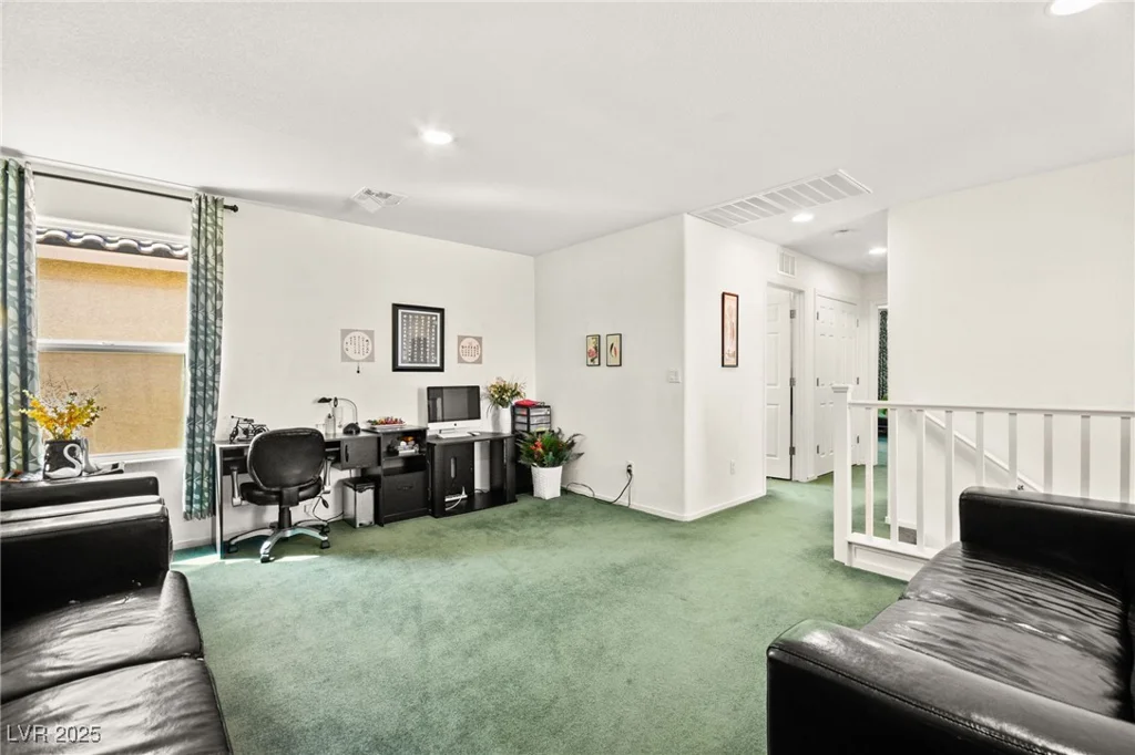 7529 Earnshaw Avenue, Las Vegas, NV 89179