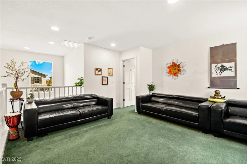 7529 Earnshaw Avenue, Las Vegas, NV 89179