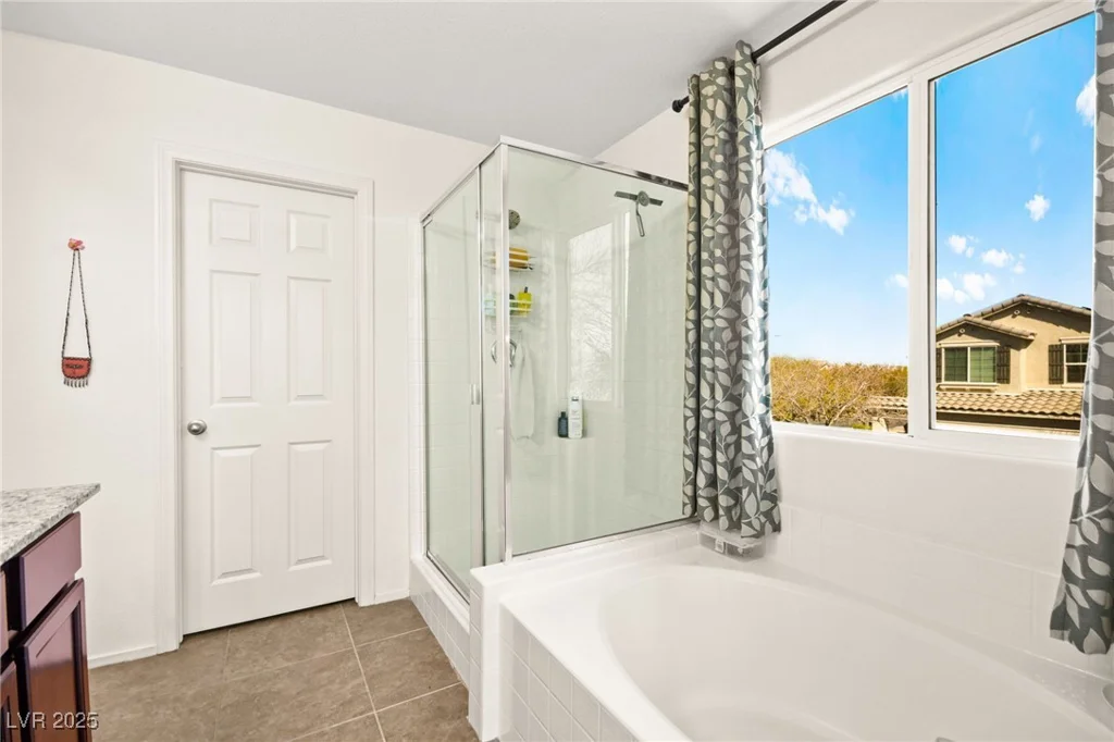 7529 Earnshaw Avenue, Las Vegas, NV 89179