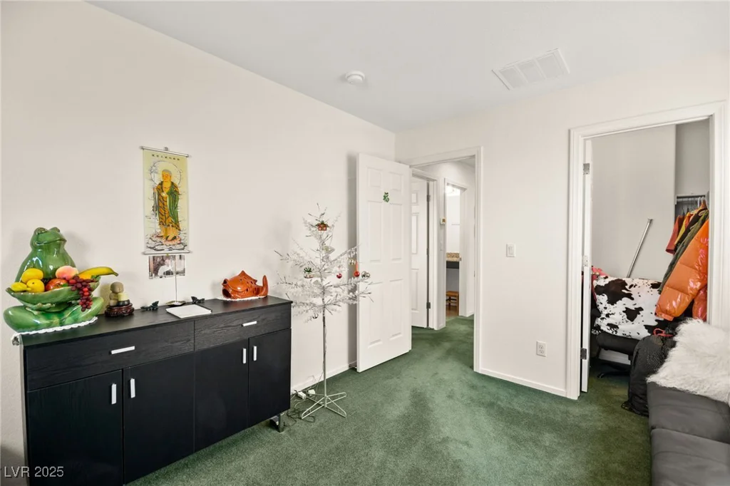 7529 Earnshaw Avenue, Las Vegas, NV 89179