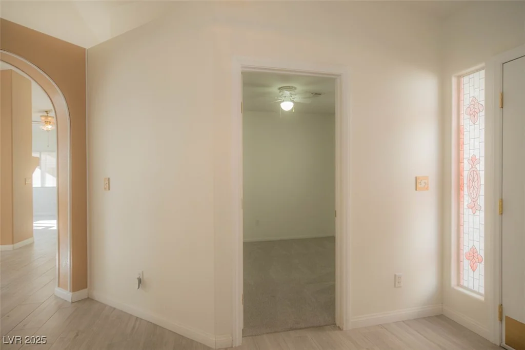 9323 Rochelle, Las Vegas, NV 89147
