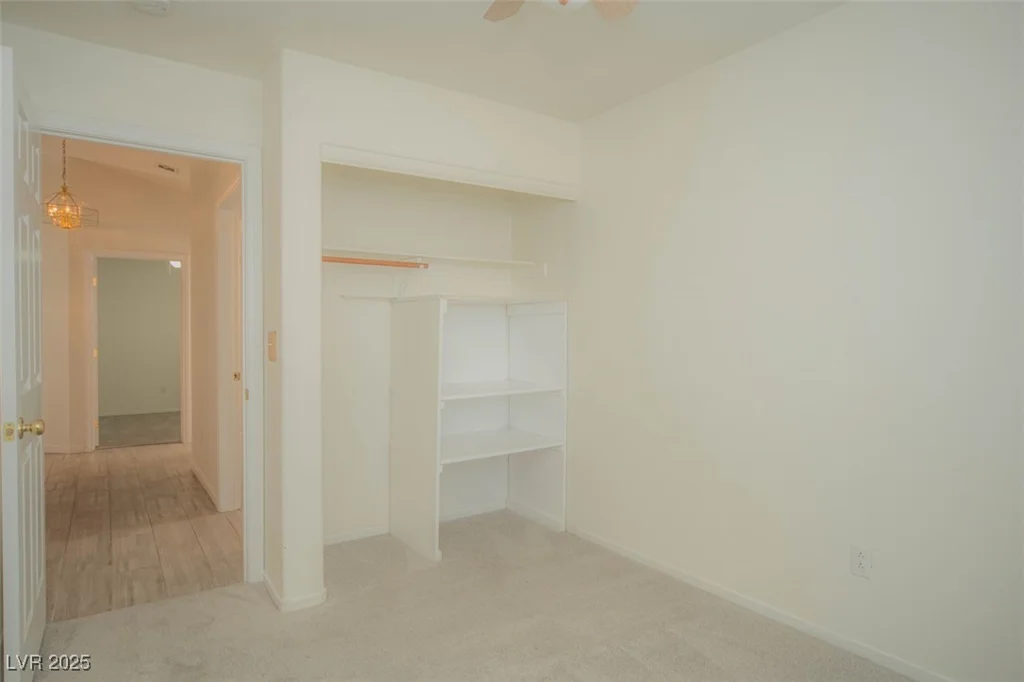 9323 Rochelle, Las Vegas, NV 89147