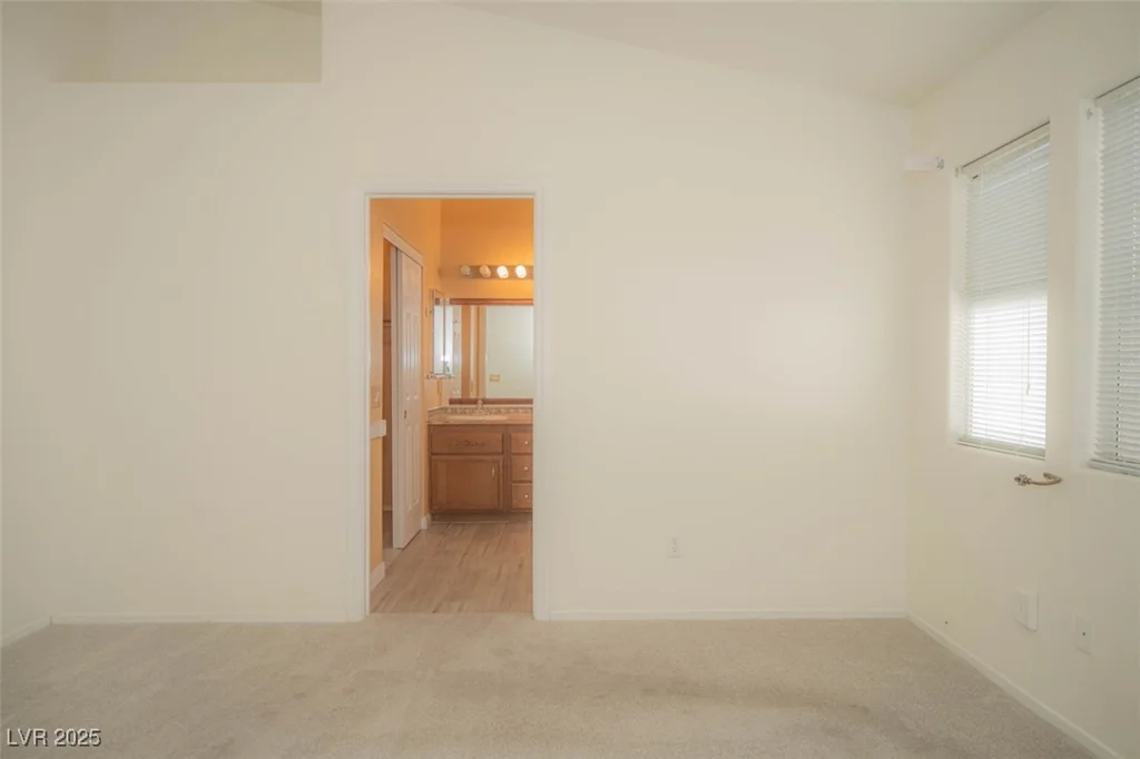 9323 Rochelle, Las Vegas, NV 89147