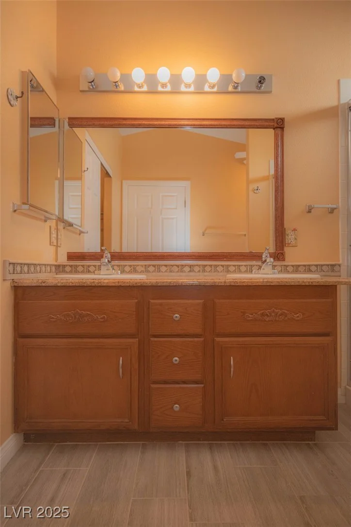 9323 Rochelle, Las Vegas, NV 89147