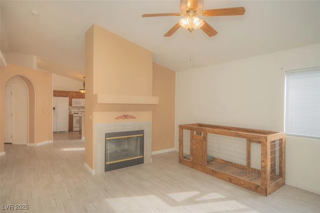 9323 Rochelle, Las Vegas, NV 89147