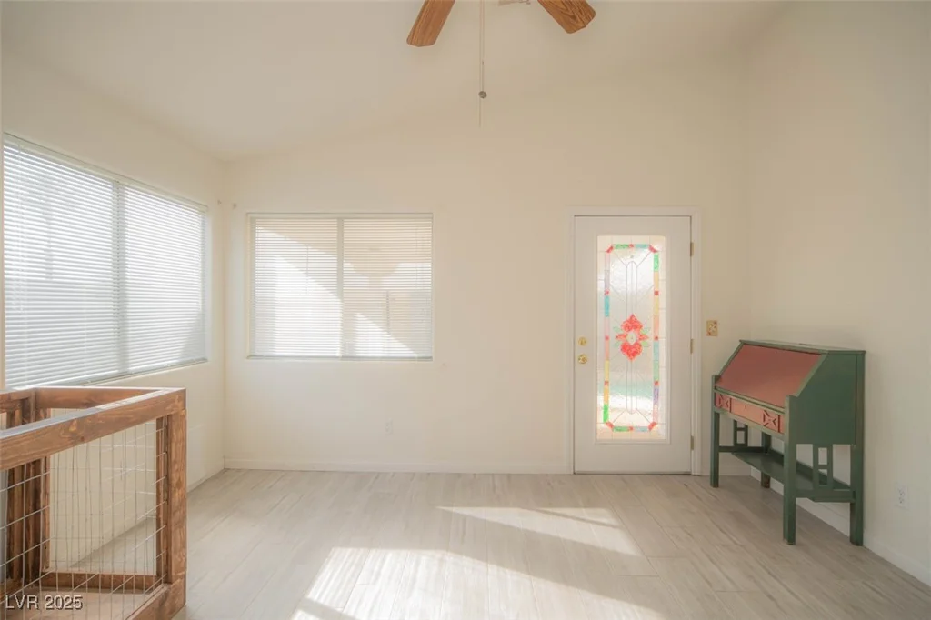 9323 Rochelle, Las Vegas, NV 89147