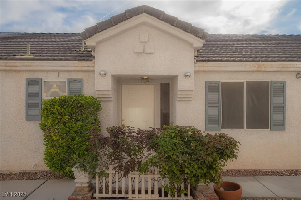 9323 Rochelle, Las Vegas, NV 89147