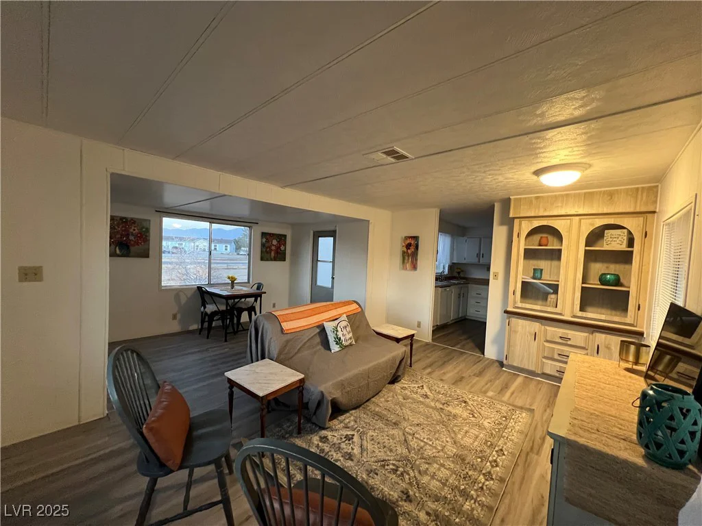 2091 Keenan, Pahrump, NV 89048