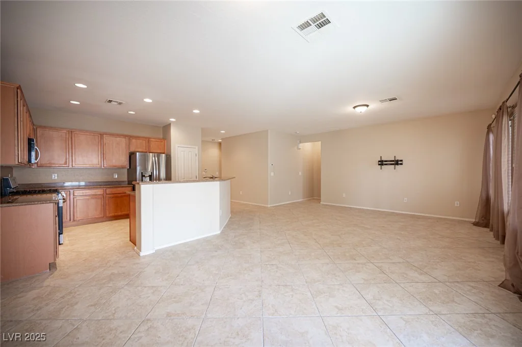 7726 Coast Jay, North Las Vegas, NV 89084