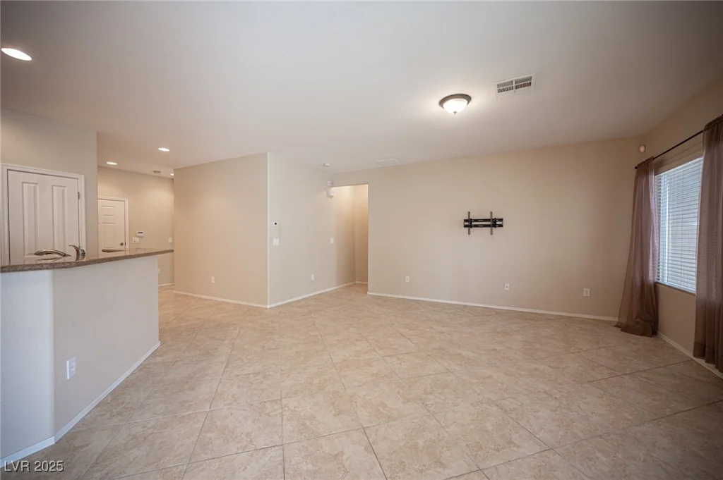 7726 Coast Jay, North Las Vegas, NV 89084