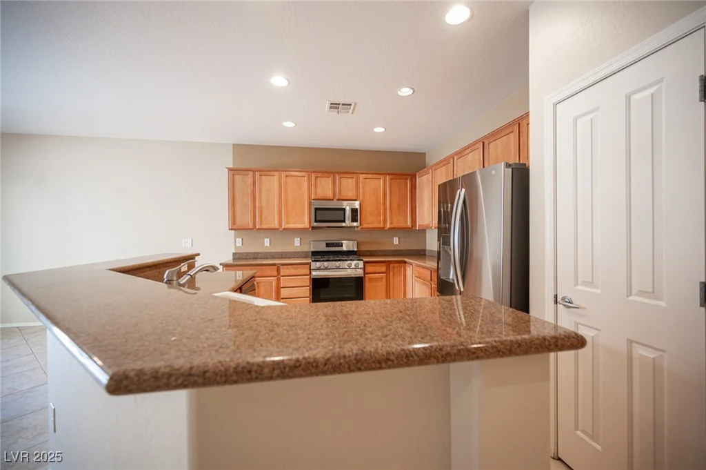 7726 Coast Jay, North Las Vegas, NV 89084