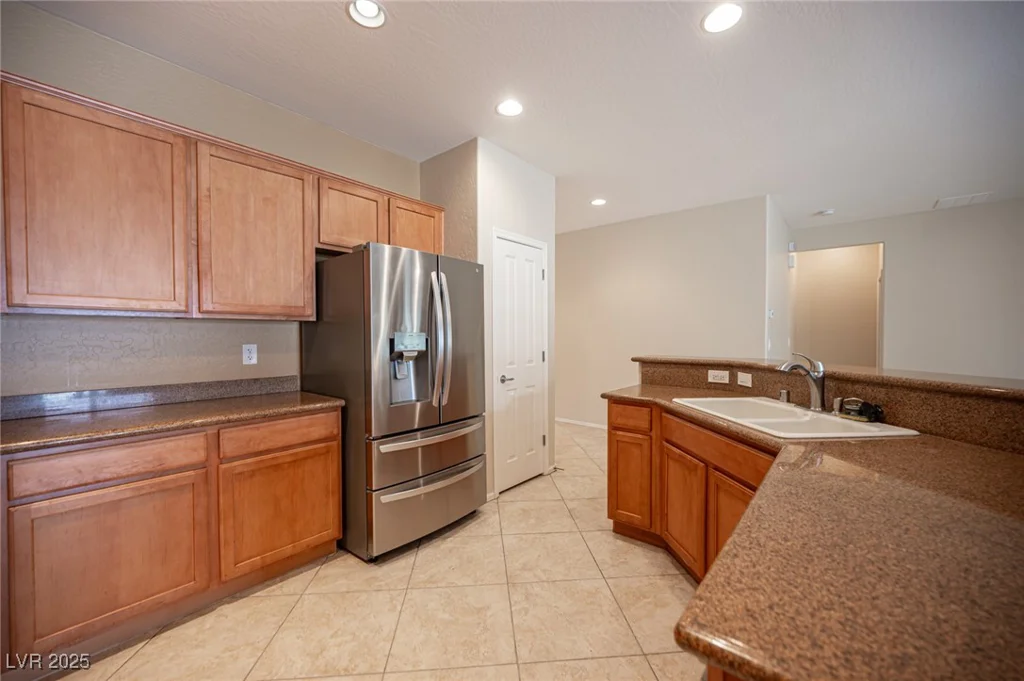 7726 Coast Jay, North Las Vegas, NV 89084