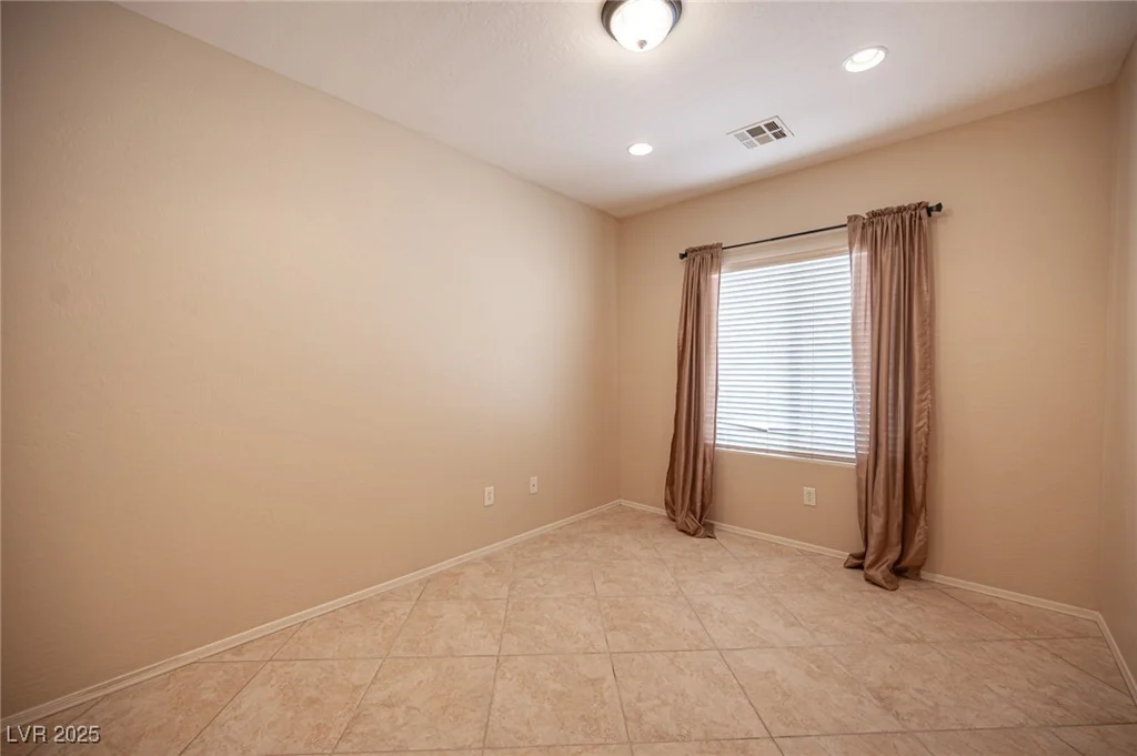 7726 Coast Jay, North Las Vegas, NV 89084