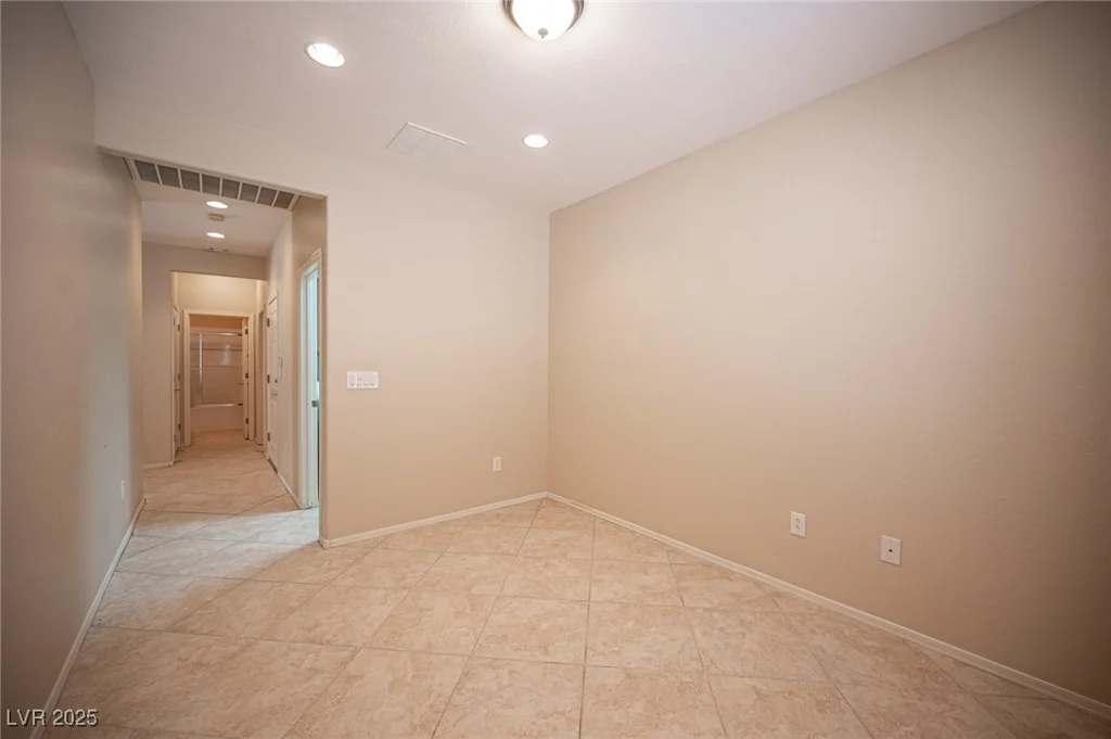 7726 Coast Jay, North Las Vegas, NV 89084