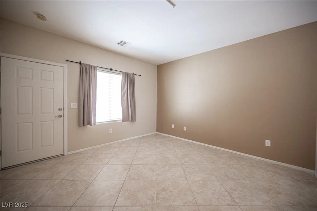 7726 Coast Jay, North Las Vegas, NV 89084