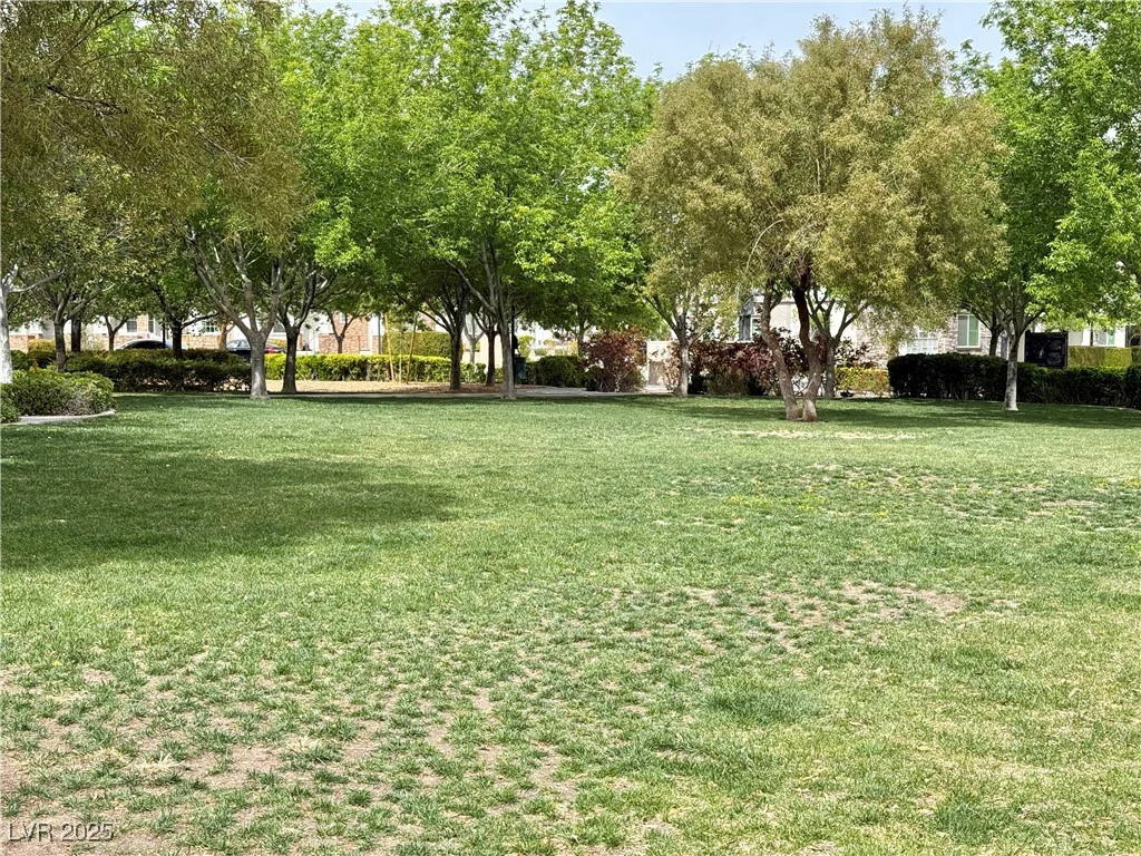 8477 Orly, Las Vegas, NV 89143