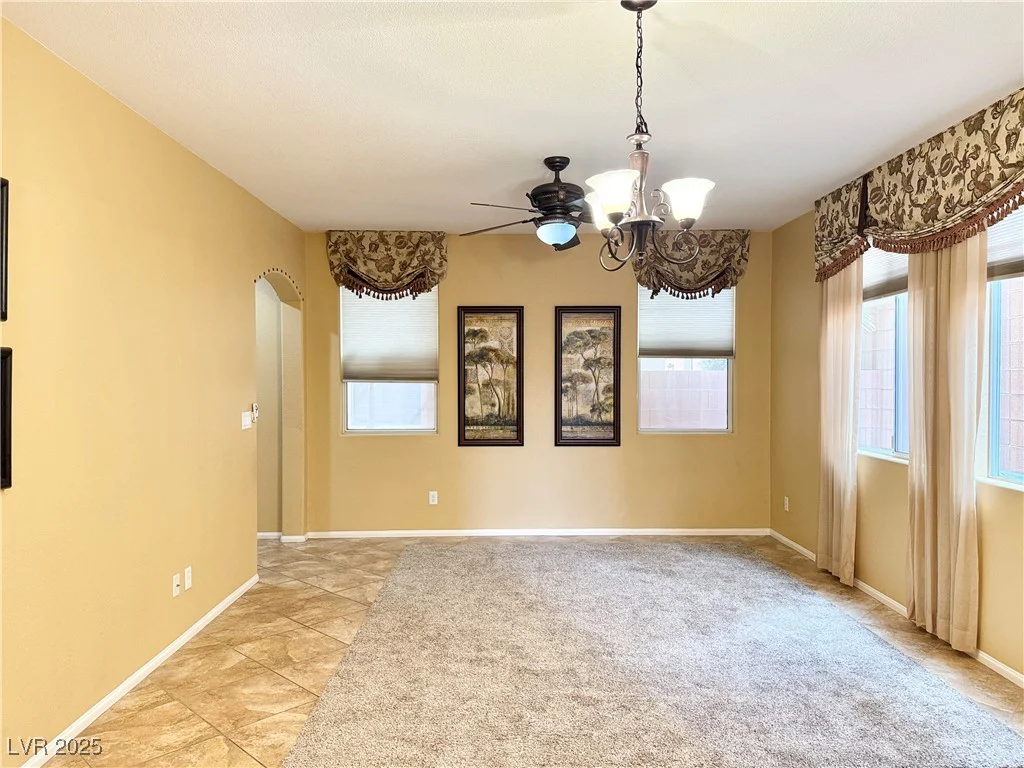 8477 Orly, Las Vegas, NV 89143