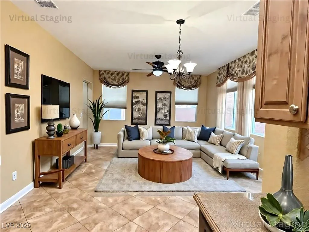 8477 Orly, Las Vegas, NV 89143