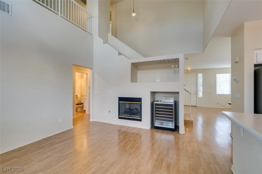 832 Clear Diamond, Las Vegas, NV 89123