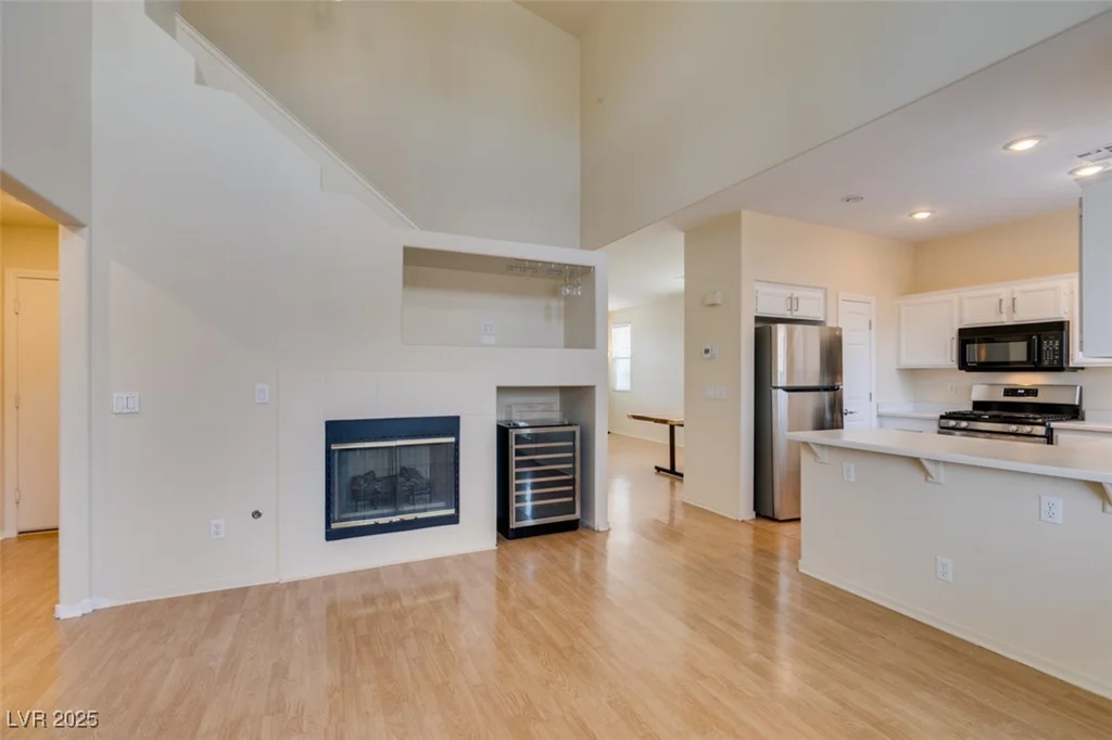 832 Clear Diamond, Las Vegas, NV 89123