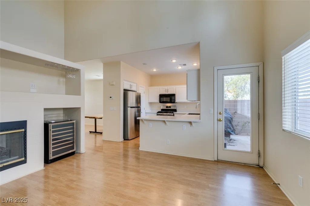 832 Clear Diamond, Las Vegas, NV 89123