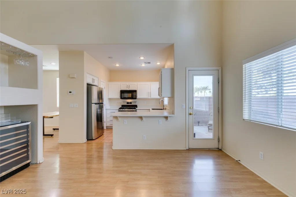 832 Clear Diamond, Las Vegas, NV 89123