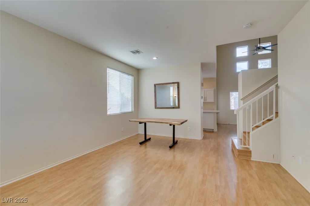 832 Clear Diamond, Las Vegas, NV 89123