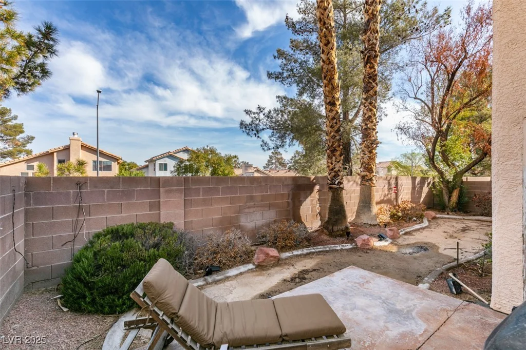 832 Clear Diamond, Las Vegas, NV 89123