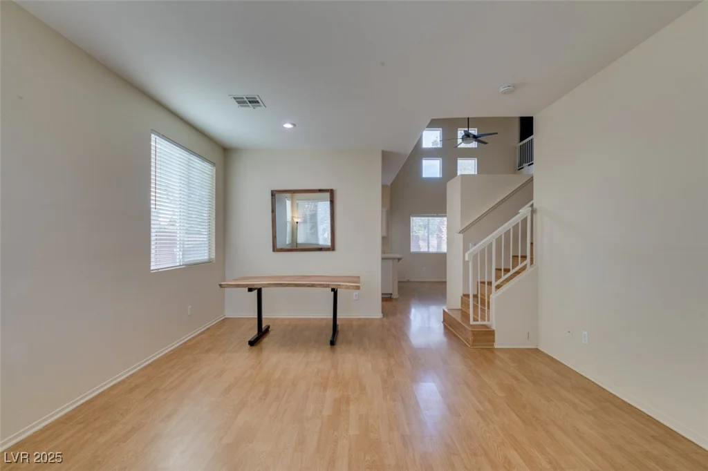 832 Clear Diamond, Las Vegas, NV 89123
