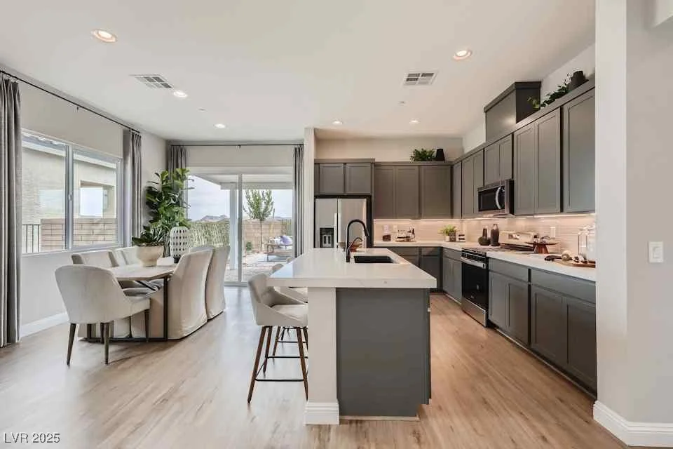 824 Weston Ridge, Henderson, NV 89011
