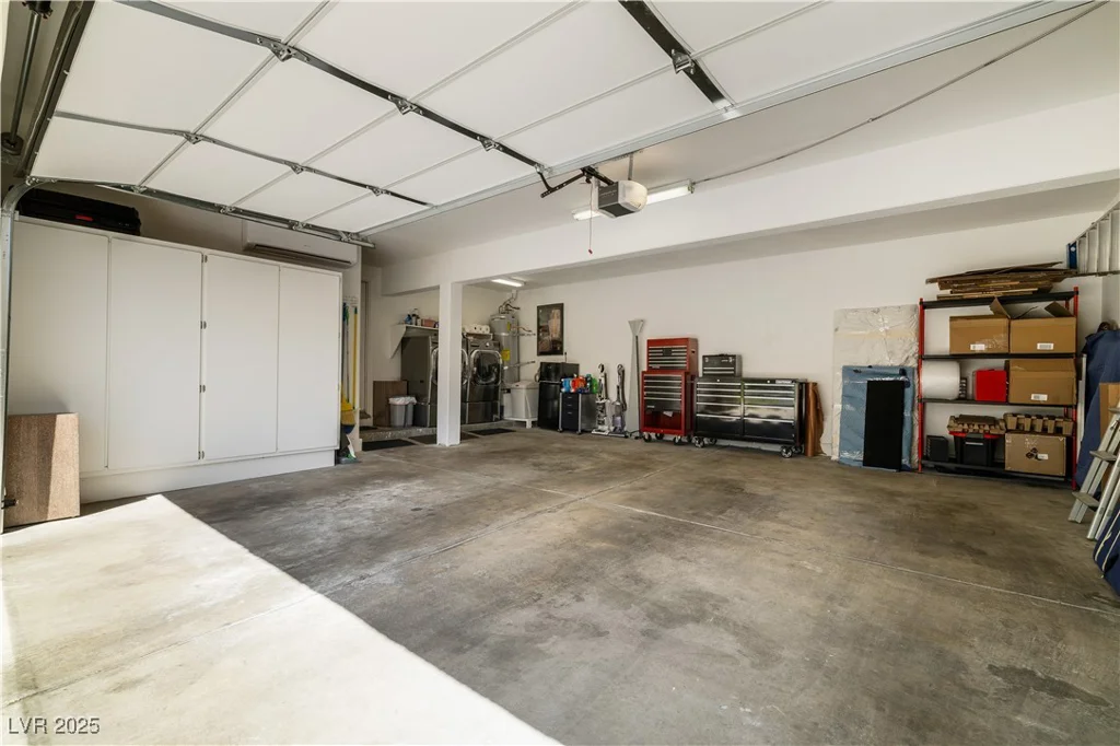 6923 Emerald Springs, Las Vegas, NV 89113