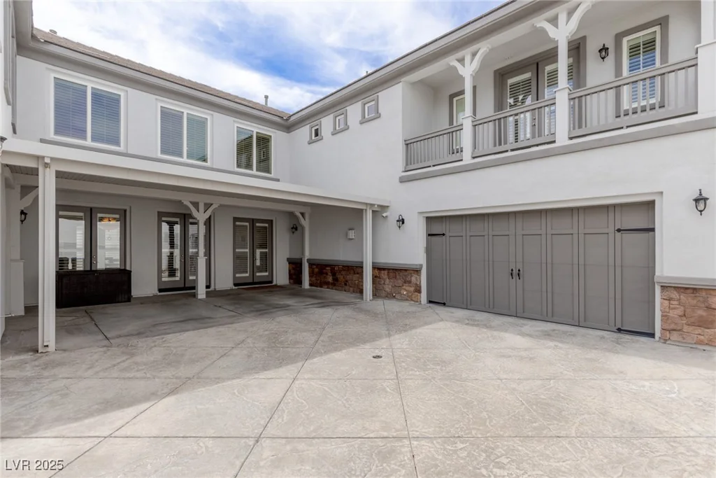 2001 Alcova Ridge, Las Vegas, NV 89135