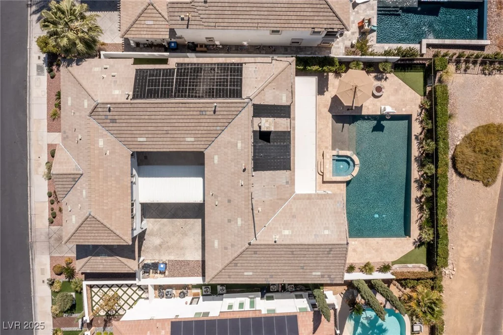 2001 Alcova Ridge, Las Vegas, NV 89135