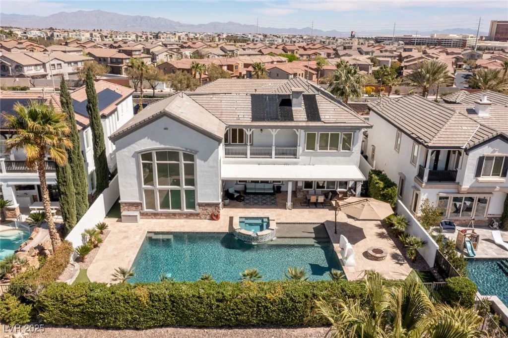 2001 Alcova Ridge, Las Vegas, NV 89135