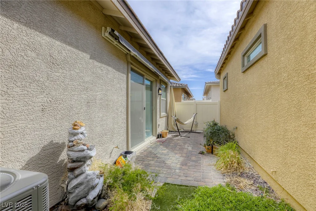 762 Lilac Oak, Henderson, NV 89011
