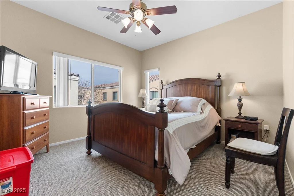 6325 Snap Ridge, North Las Vegas, NV 89081
