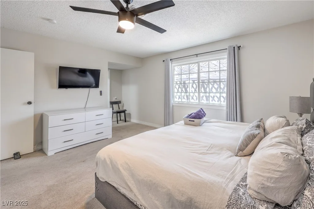 3991 Shadow Wood, Las Vegas, NV 89121