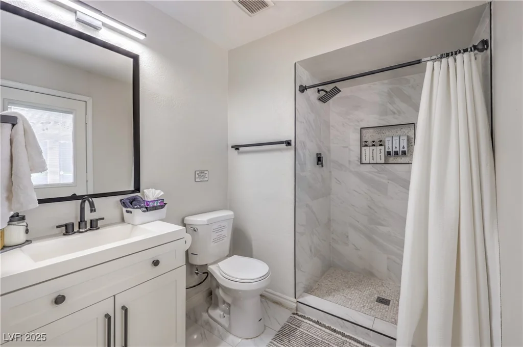 3991 Shadow Wood, Las Vegas, NV 89121