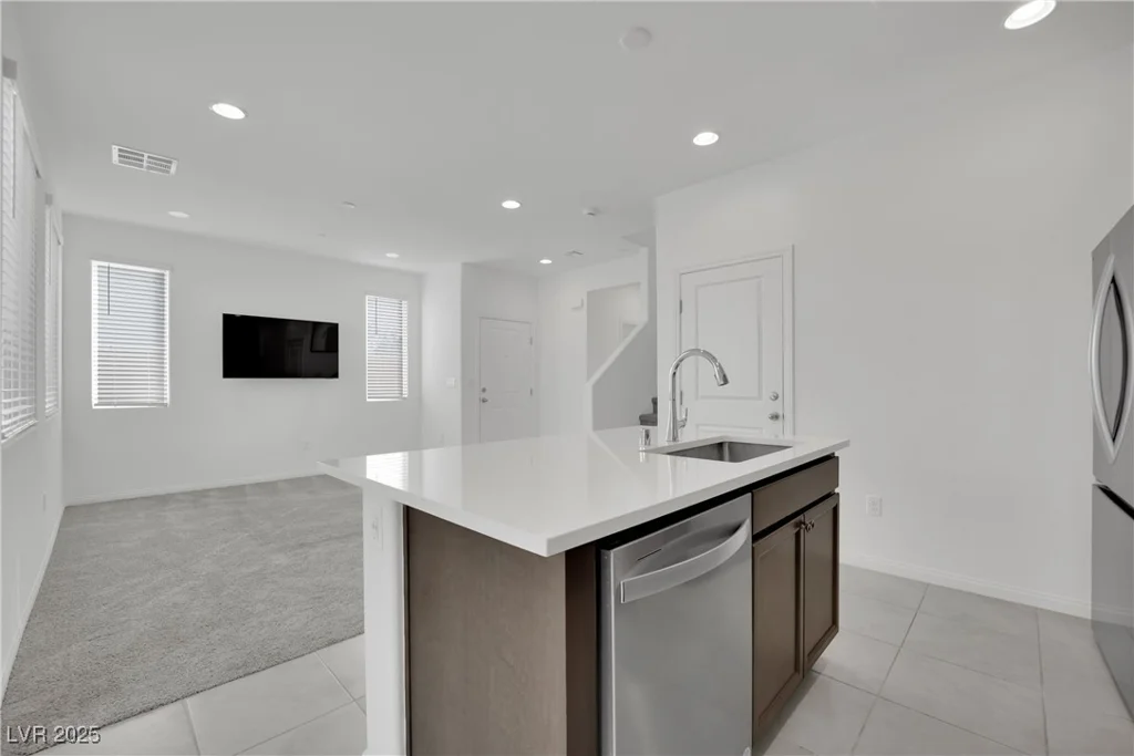 393 Desert Cadence, Henderson, NV 89011