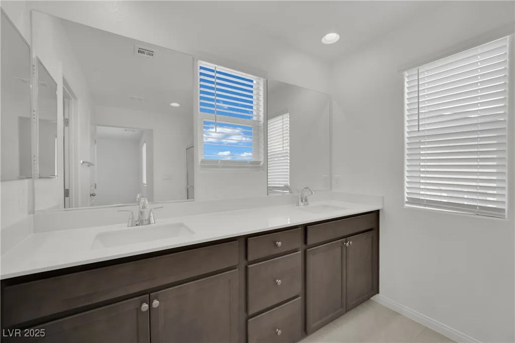 393 Desert Cadence, Henderson, NV 89011