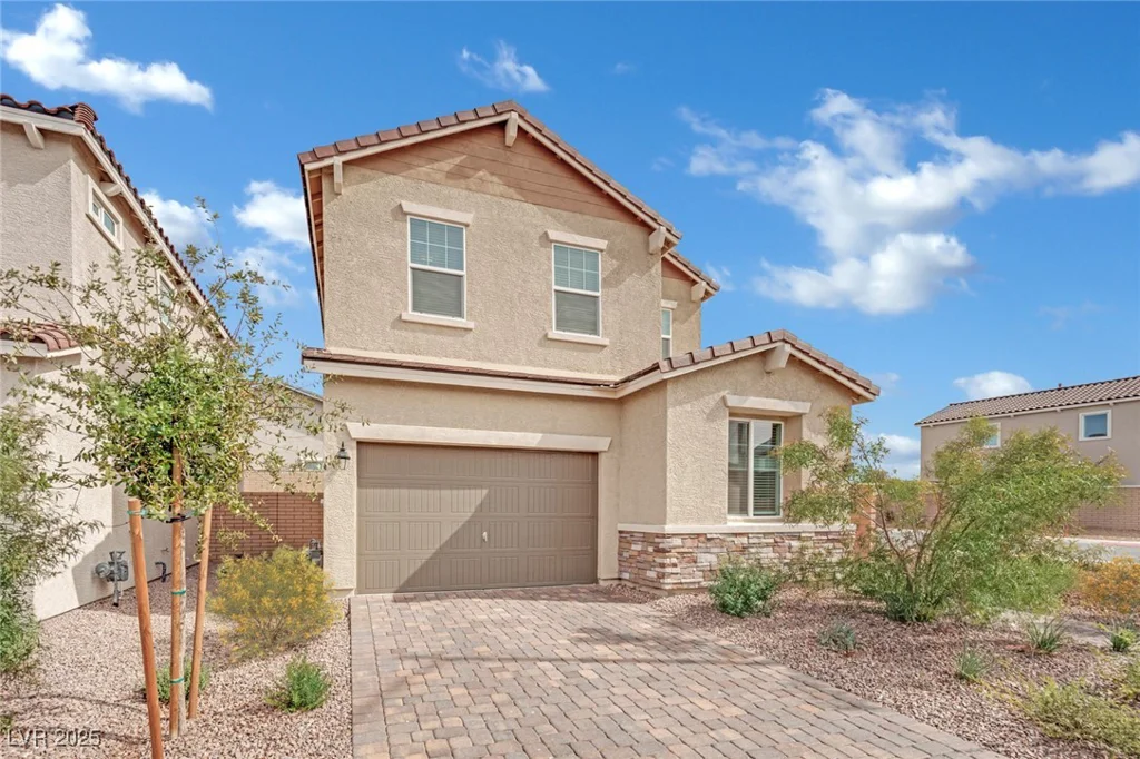 393 Desert Cadence, Henderson, NV 89011