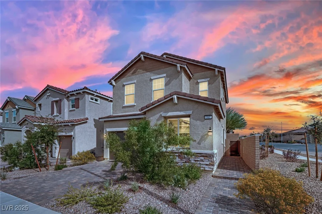 393 Desert Cadence, Henderson, NV 89011