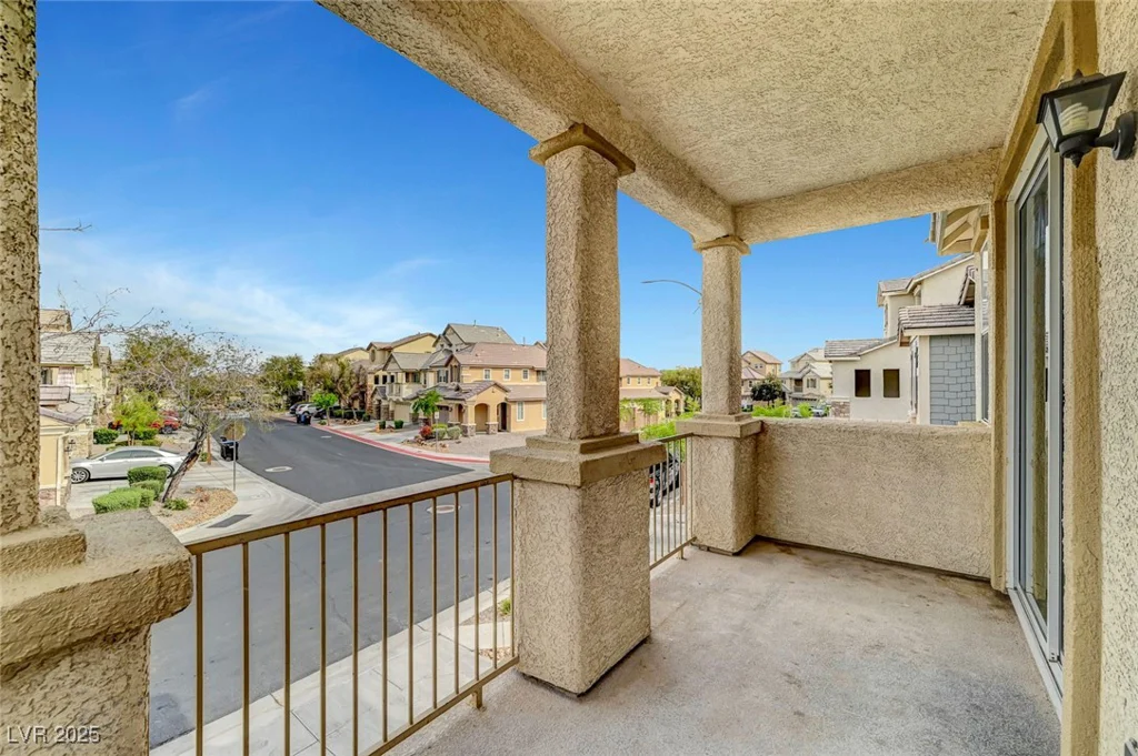 5829 Feral Garden, North Las Vegas, NV 89031