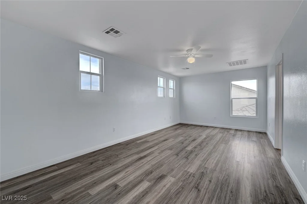 5829 Feral Garden, North Las Vegas, NV 89031