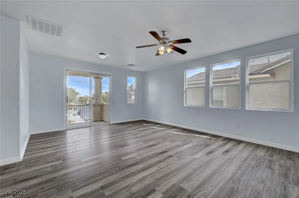 5829 Feral Garden, North Las Vegas, NV 89031