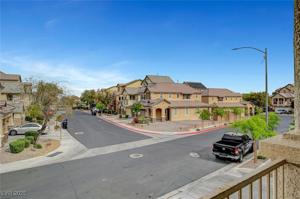 5829 Feral Garden, North Las Vegas, NV 89031