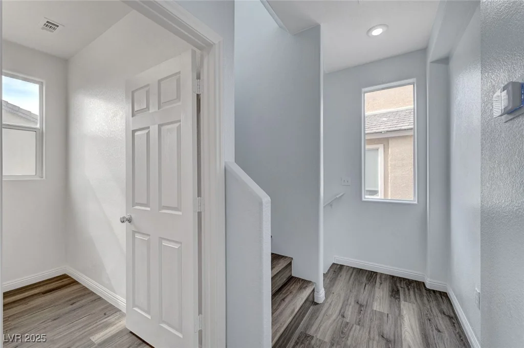 5829 Feral Garden, North Las Vegas, NV 89031